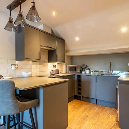 The Loft At Dukes Townhouse *